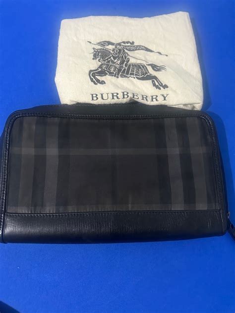 burberry clutch mens - Burberry clutches and evening bags.